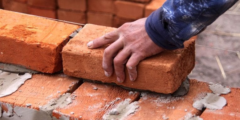 Qindra kompani ndërtimi u regjistruan për tre muaj në Kosovë