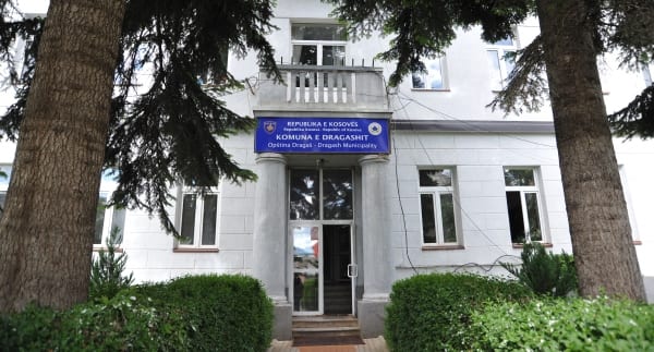 Zyra për Informim i kundërpërgjigjet reagimit të degës së PDK-së në Dragash