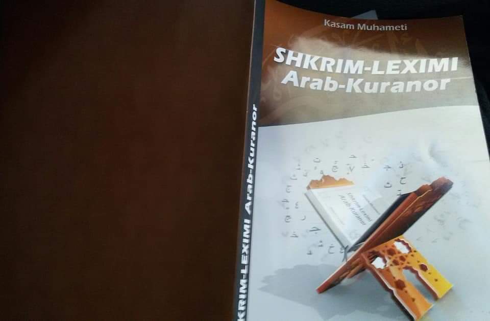 Botohet dhe shitet ilegalisht libri i autorit Kasam Muhameti