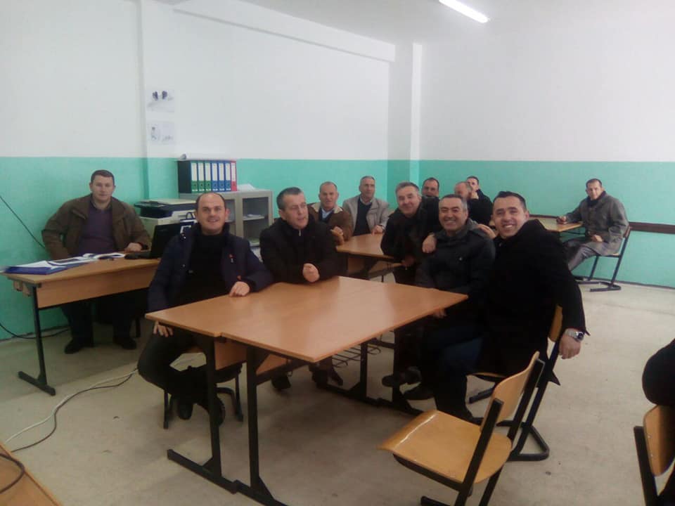“Me shkollat për komunitete të sigurta” program i implementuar në Dragash