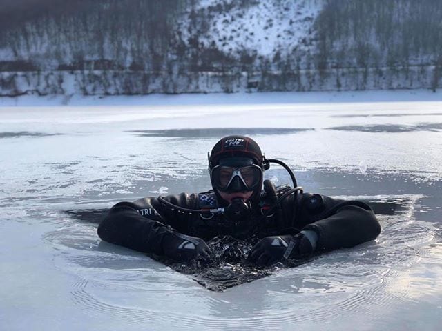 Zhytesi Arber Krasniqi nga Brezna organizator i zhytjes nën akullin e Batllavës. (Foto)