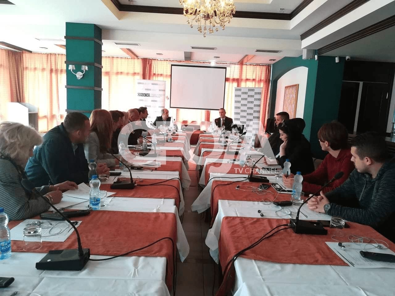 Misioni i OSBE-së në Kosovë ka organizuar një tryezë të rrumbullakët për gjashtë komuna