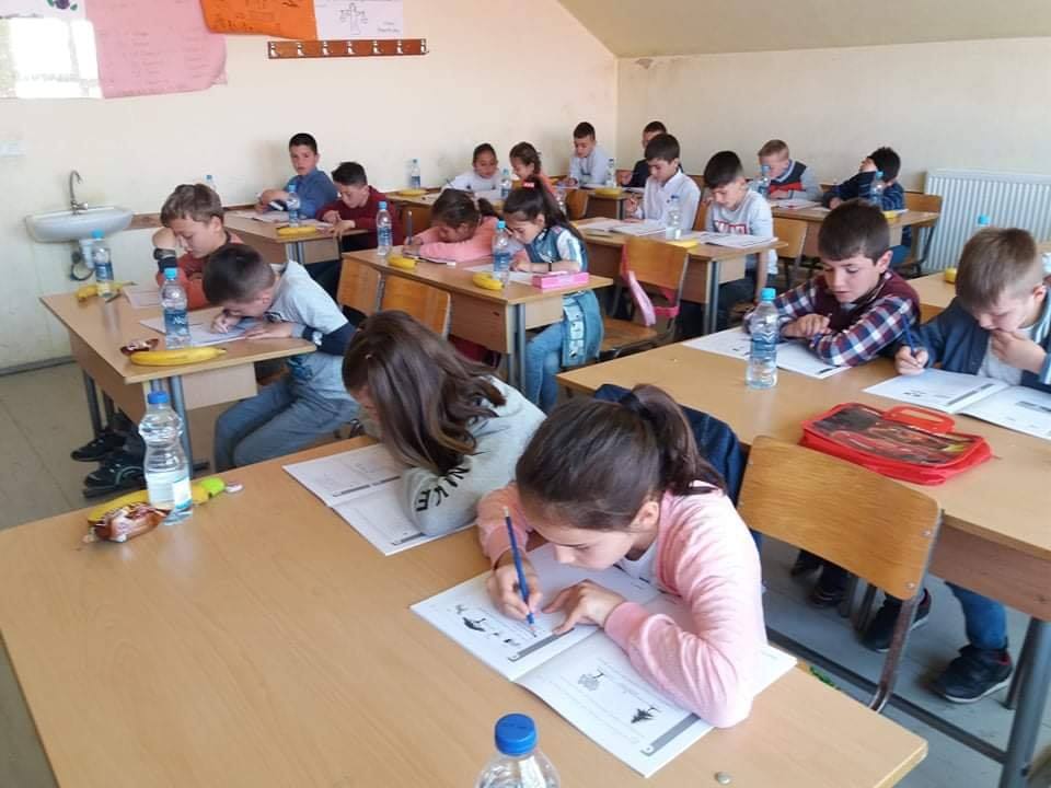 Njoftim me rëndësi të veçantë për nxënësit dhe drejtorët e shkollave të komunës së Dragashit