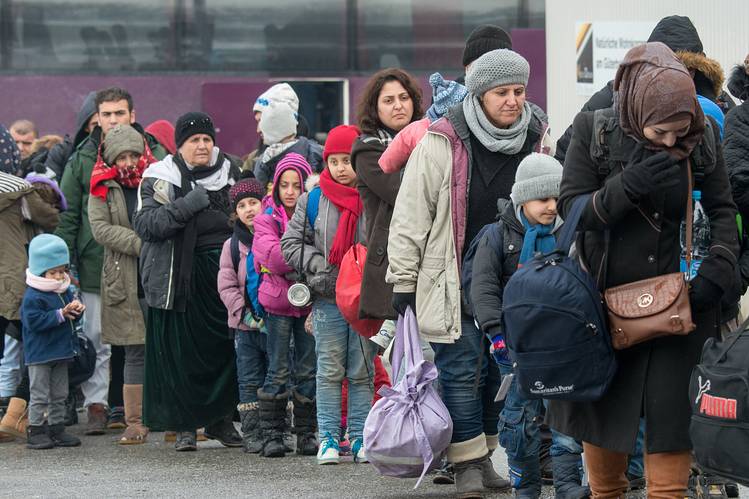 Mbi 21 mijë persona braktisën Kosovën për një vit