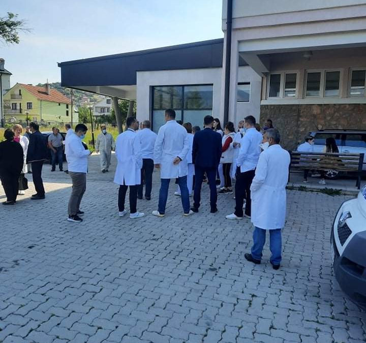 Sulmohet infermieri në Dragash, arrestohet autori i rastit!