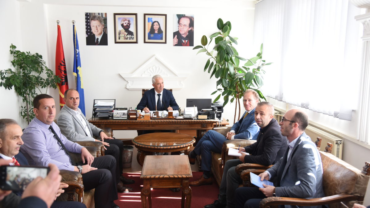Komunën e Dragashit e vizitoi Ambasadori i Suedisë në Kosovë, z. Jonas Westerlund (Video, Foto)